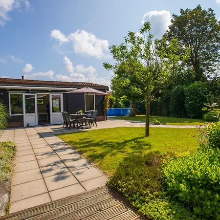 Holiday home Jamies Nu Met Airco *