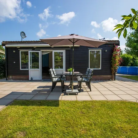 Holiday home Jamies Nu Met Airco *