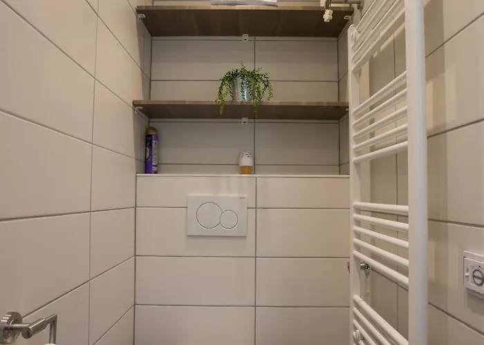 Jamies Nu Met Airco * فارمينهاوْسِن